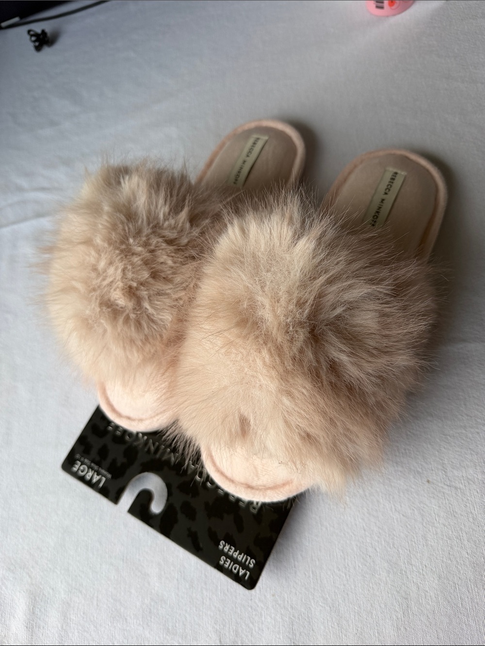 Rebecca Minkoff Pink fur slippers new, small size